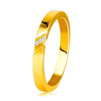 Obrączka z żółtego 14K złota - pierścionek z drobnym nacięciem i cyrkoniową linią - Rozmiar : 51