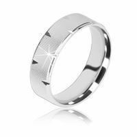Srebrny pierścionek 925 - karbowana powierzchnia, błyszczące trójkątne nacięcia, 6 mm - Rozmiar : 58